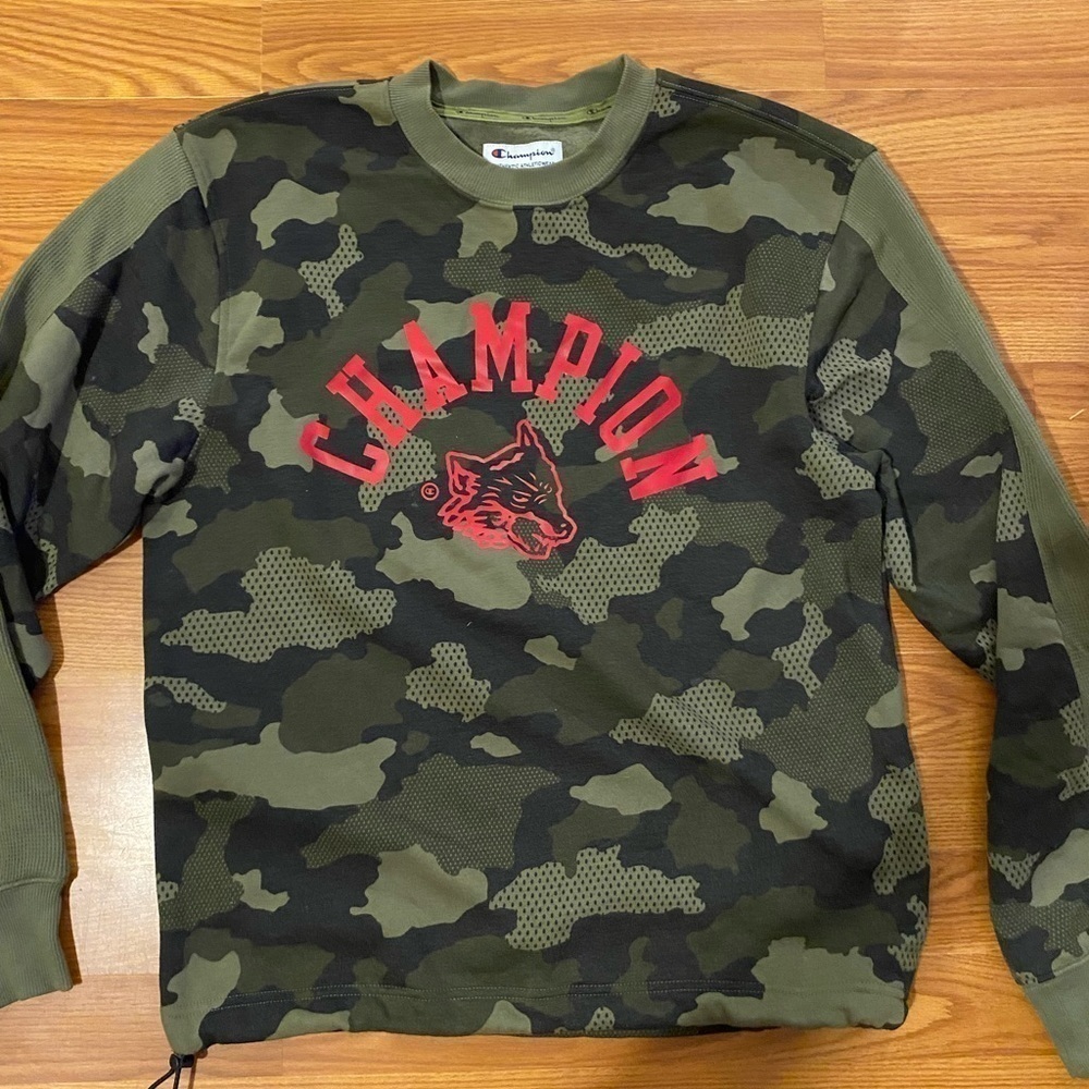 Champion Sweatshirt Small (GE)
